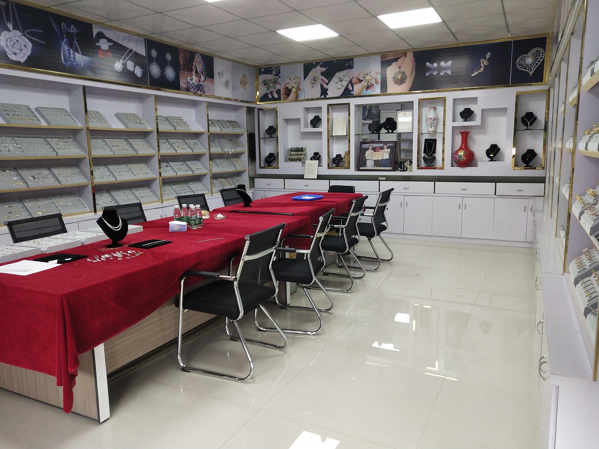 चीन Yuncheng Jewelry Factory कंपनी प्रोफाइल