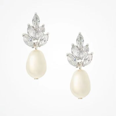 Handmade 18K Gold Plated Pearl Drop Earrings with White Glass Pearls for Bridal and Wedding