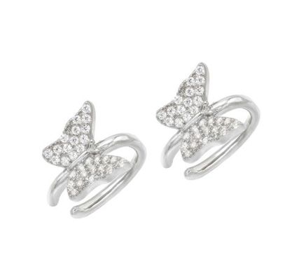 18K सोने से ढकी हुई तितली की बालियां Micron Pave White CZ फैशनेबल महिला आभूषण के साथ