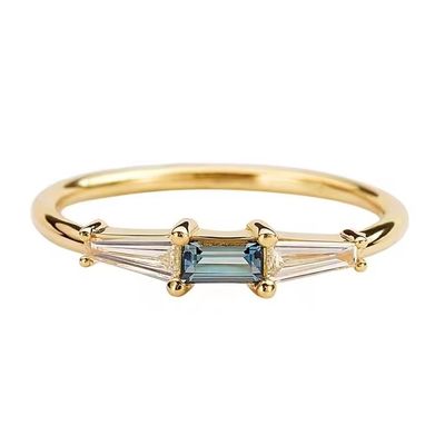 नए आगमन तीन पत्थर CZ छल्ले सफेद CZ और Tanzanite असली S925 चांदी के अच्छे गहने 14K 18K महिलाओं के लिए सोने के साथ चढ़ाना